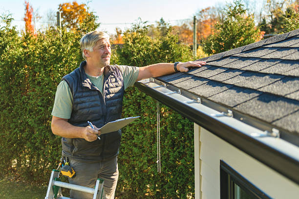 Professional Roofing technician working in Bertram, TX